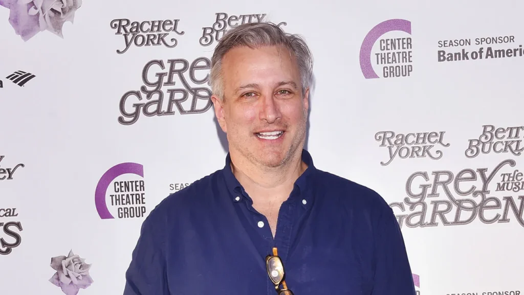 bronson pinchot net worth