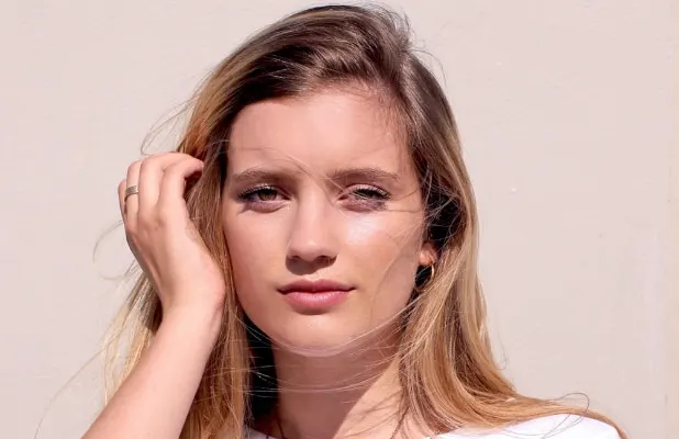 Mia Healey Height